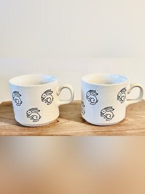 Coco + Lola Ceramic Rabbit/Bunny Mugs Large 4” x 3.5”  SET OF 2
